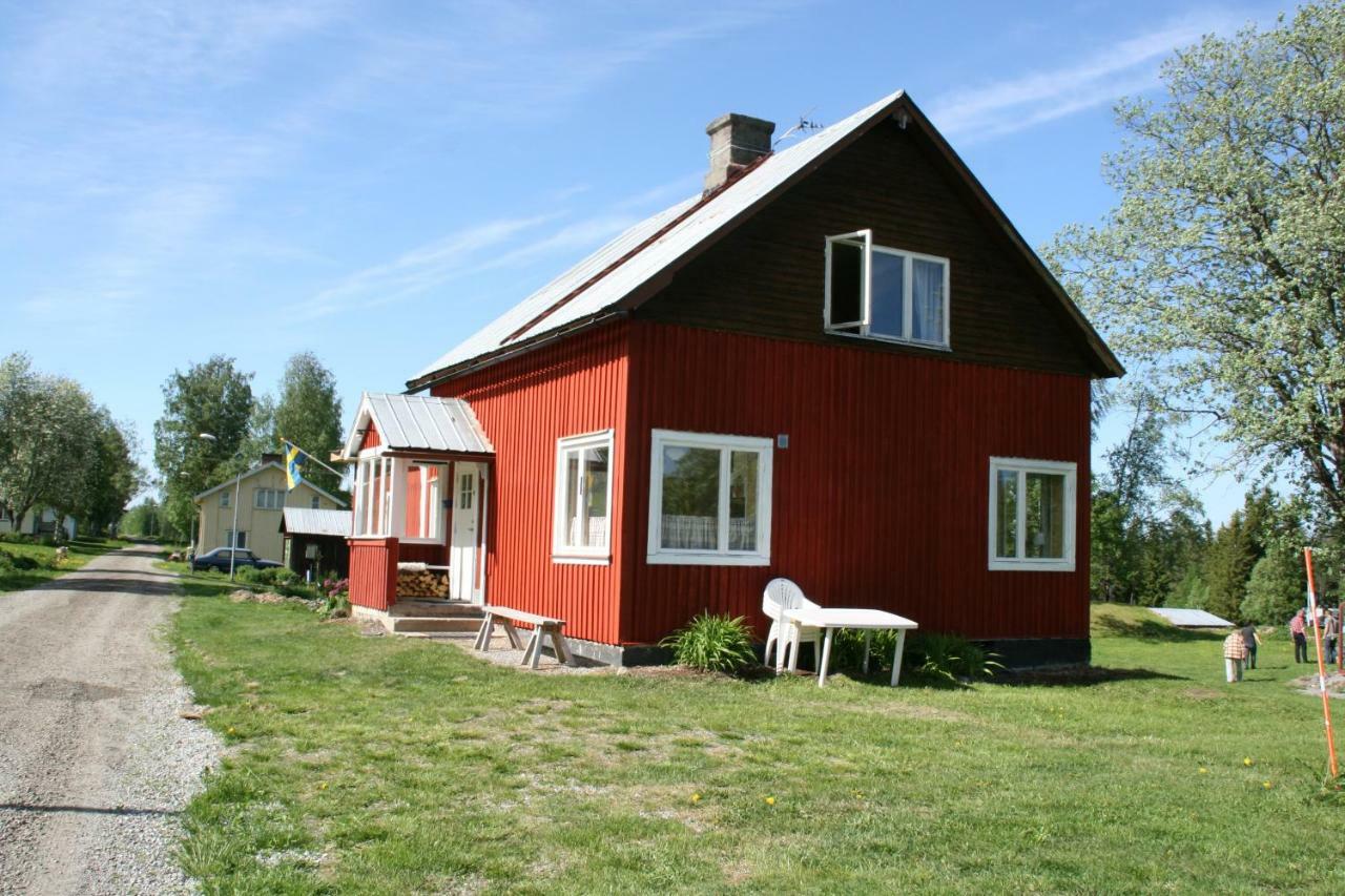 Lillvikens Gaesthuset Och Stugor Nedre Lillviken Екстериор снимка